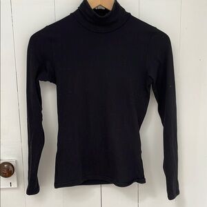 Uniqlo Black Turtleneck Top